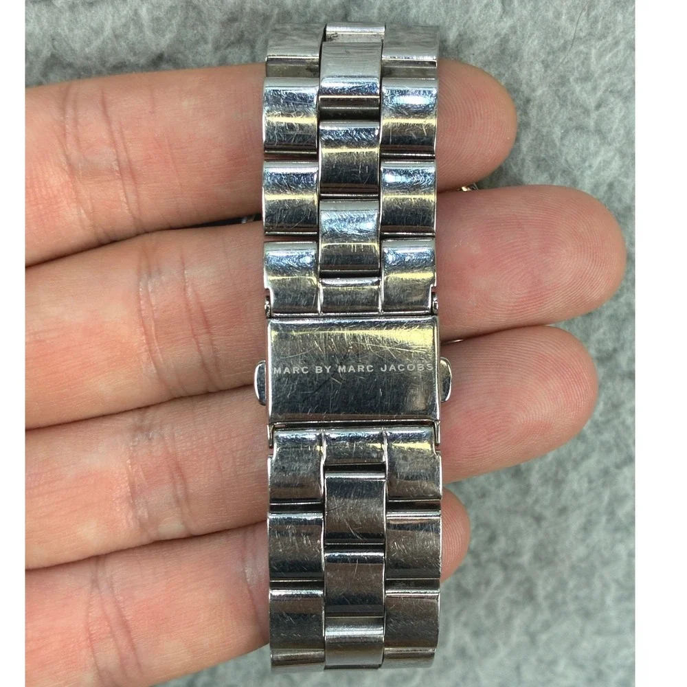 Marc By Marc Jacobs Amy MBM3054 Watch Womens Silver Crystal Stainless Steel Chic